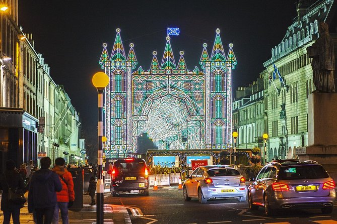 Edinburgh Christmas Tour, Highlights & Hidden Gems With a Local - Princes Street Gardens and Beyond
