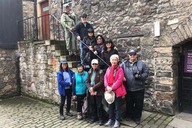 Edinburgh City Private Driving Tour Castle Rosslyn Chapel - Common Questions