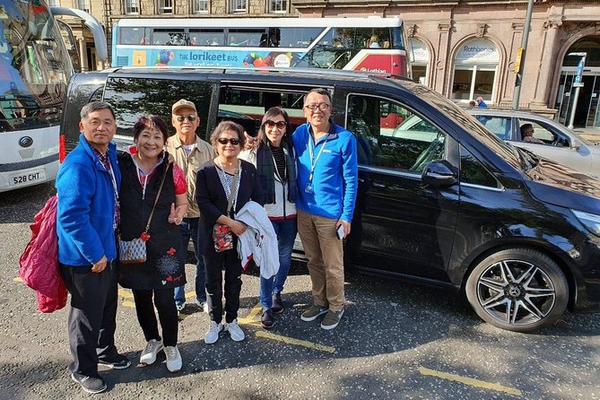 Edinburgh City Tour - WiFi and Private Transportation