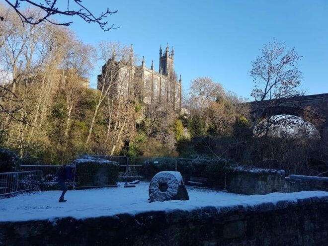 Edinburgh: Dean Village and Circus Lane Walking Tour - Booking Details