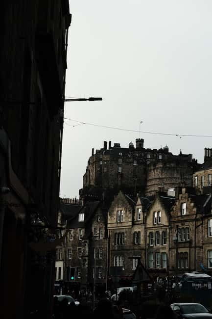 Edinburgh: Folklore & History Walking Tour - Good To Know