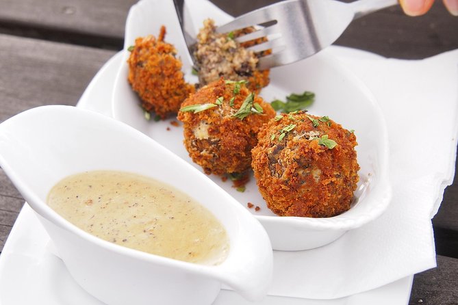 Edinburgh Food Tour With a Local Foodie Custom & Private - Fully Customizable Food Tour Experience