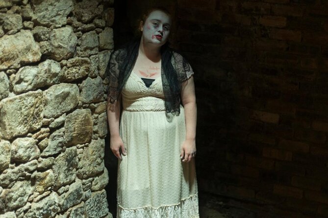 Edinburgh Ghost Tour With Old Town, Cemetery, and Vaults - Common Questions