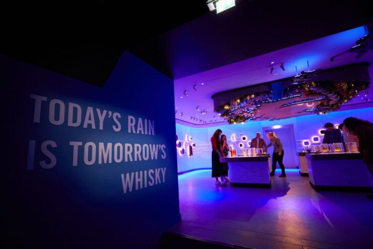 Edinburgh: Glenkinchie to Johnnie Walker Whisky Tour - Activity Details