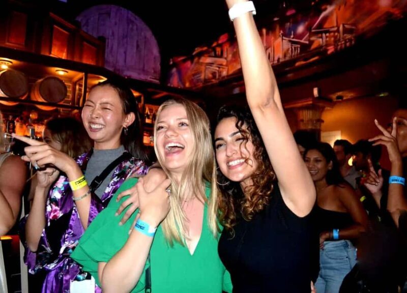 Edinburgh Halloween Bar Crawl: 5+ Venues, Free Shots & More - Good To Know