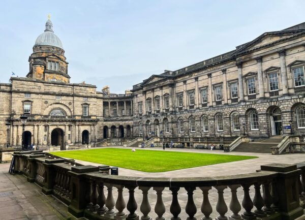 Edinburgh: Harry Potter Origins Tour & Gin Tasting Combo - Customer Rating