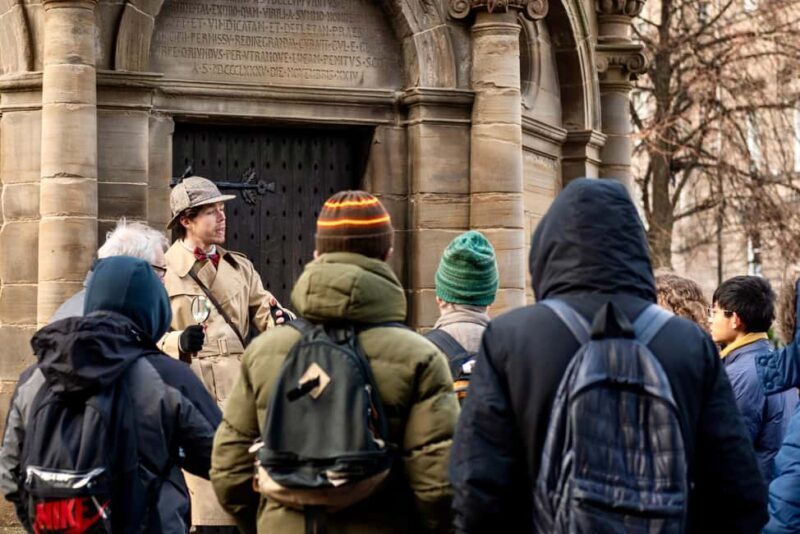 Edinburgh: Historical Gems Tour with Whisky & Local Flavours - Good To Know