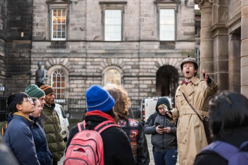 Edinburgh: Historical Gems Tour with Whisky & Local Flavours - The Sum Up