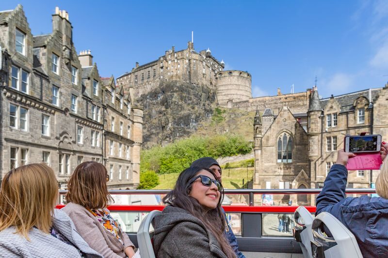 Edinburgh Hop-On Hop-Off City Sightseeing Bus Pass - John Knox House, Canongate, and Holyrood