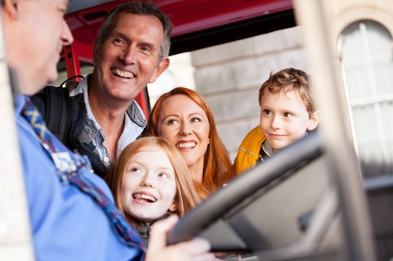 Edinburgh Hop-On Hop-Off City Sightseeing Bus Pass - Comfort, access, and the realities of an open-top bus