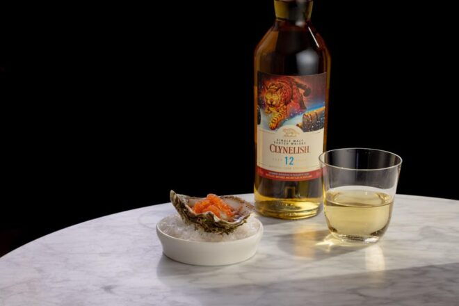 Edinburgh: Johnnie Walker Cocktails & 4 Course Cuisine - Scenic Views and Location