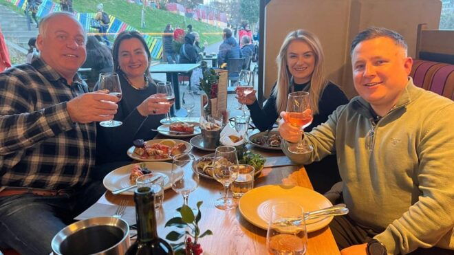 Edinburgh: Luxury Scottish Food, Wine & Whisky Tasting Tour - Guided by Local Expert