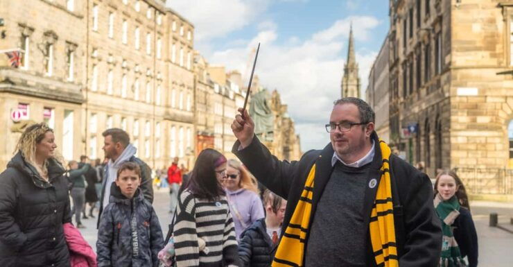 Edinburgh: Magical Potter Walking Tour - Good To Know