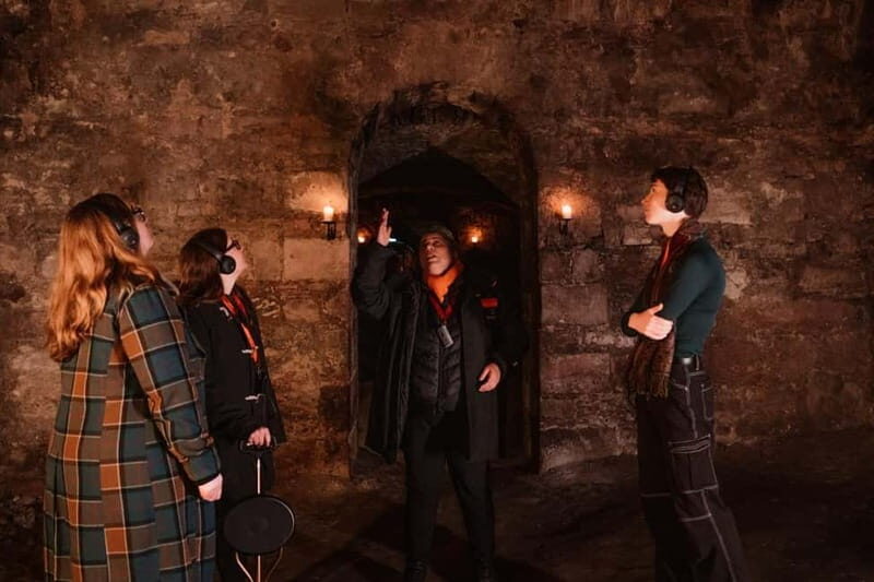 Edinburgh: Multi-Sensory Small-Group Historic Vaults Tour - Venturing into the Vaults
