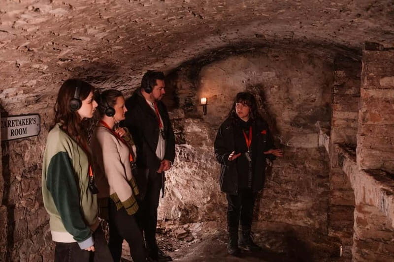 Edinburgh: Multi-Sensory Small-Group Historic Vaults Tour - The Multi-Sensory Experience