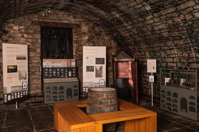 Edinburgh: Multi-Sensory Small-Group Historic Vaults Tour - Highlights from Reviewers