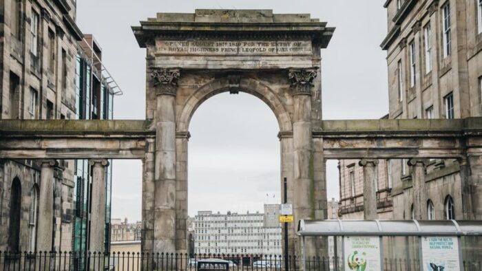 Edinburgh New Town: City Walking Tour & Exploration Game - Who Will Love This Tour?