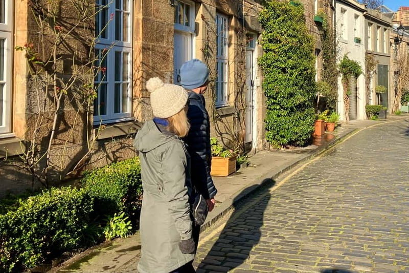 Edinburgh: New Town, Dean Village & Circus Lane Walking Tour - Unpacking the Tour Experience