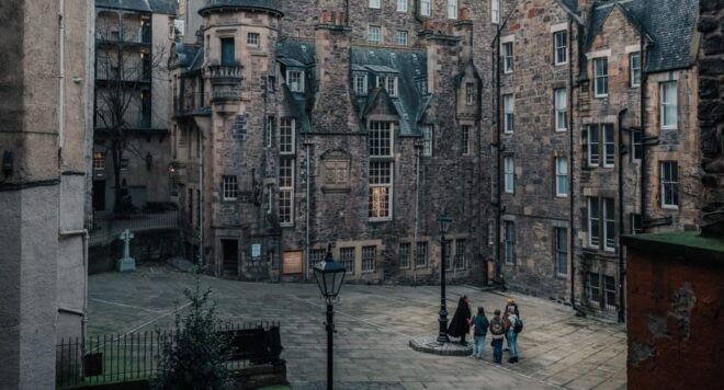 Edinburgh: Old Town Ghost Walking Tour - Tour Details