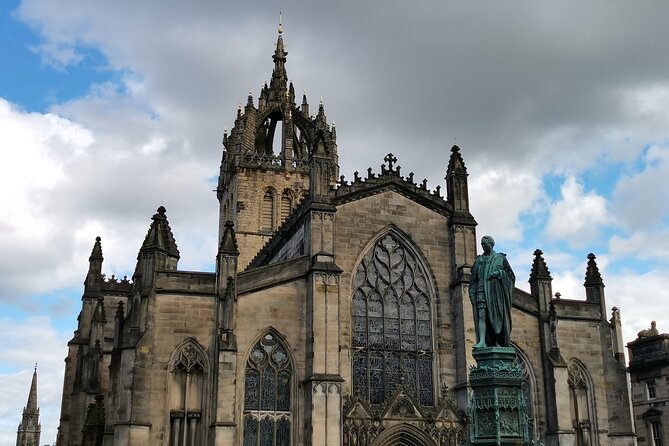 Edinburgh Old Town Private Self-Guided Tour - Reviews