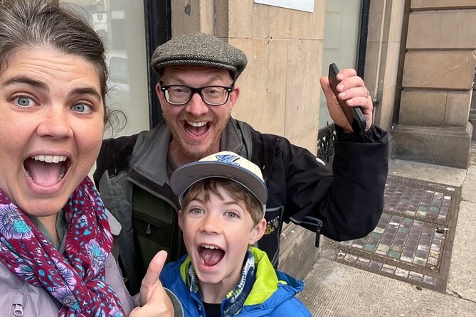 Edinburgh Old Town: Self Guided Walk & Immersive Treasure Hunt - Additional Information and Tips