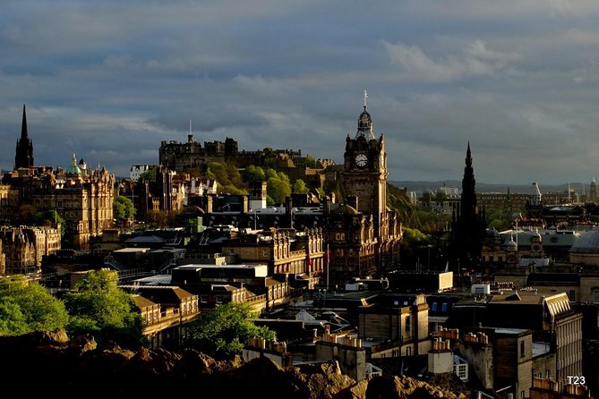 Edinburgh - Old Town Stories - Historical Landmarks