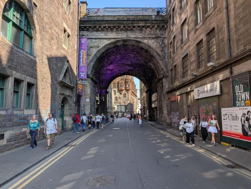 Edinburgh Old Town Walking Tour - Starting Point and Overall Experience