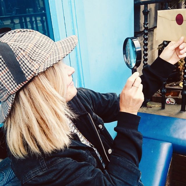Edinburgh: Private Sherlock Holmes Adventure Tour Challenge - Booking Details