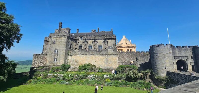 Edinburgh: Private Stirling Castle & Loch Lomond Day Tour - FAQ