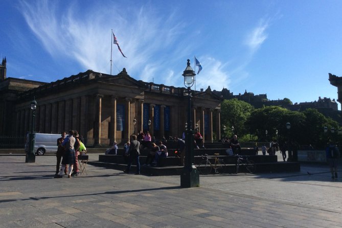 Edinburgh Private Walking Tour - Exploring the Royal Mile and Edinburgh Castle