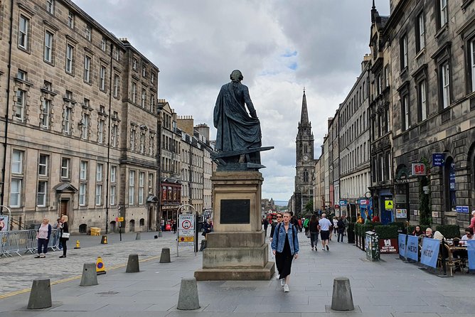 Edinburgh Private Walking Tour - Positive Reviews for Tour Guides