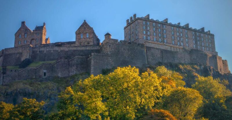 Edinburgh: Private Walking Tour with a Local - Why Choose a Private Local Walking Tour in Edinburgh?