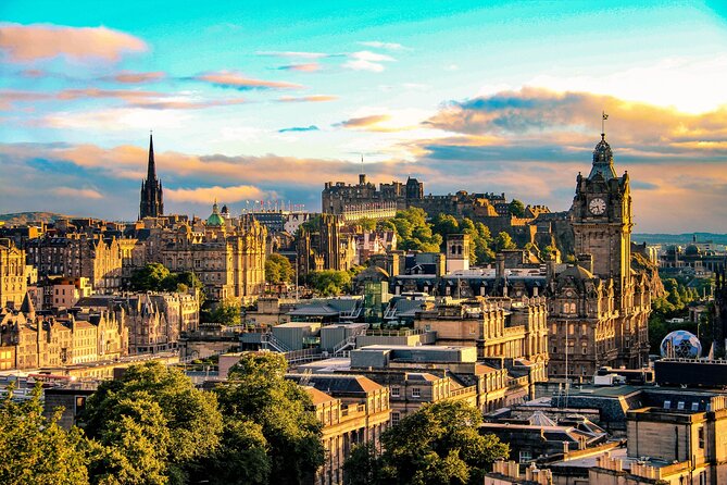 Edinburgh Scavenger Hunt and Best Landmarks Self-Guided Tour - Tour Expectations and Accessibility