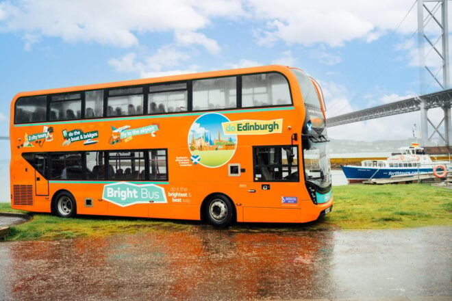 Edinburgh: Sightseeing Bus Tour & Inchcolm Island Boat Tour - Inclusions