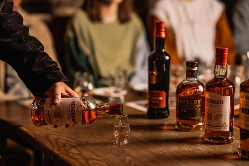 Edinburgh: Small-Group History of Whisky Tour with Tasting - Good To Know