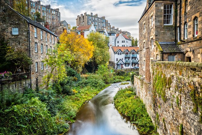 Edinburgh: Small-Group Secret City Walking Tour - Hidden Gems and Quirky Cafes
