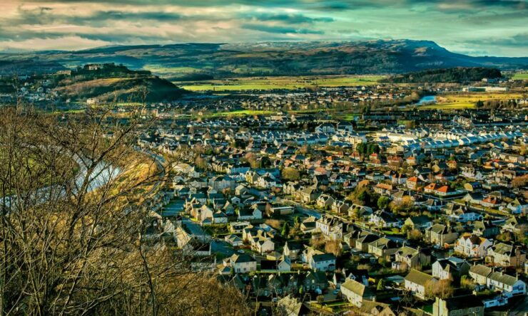 Edinburgh: Stirling, Whisky & St Andrews Tour in Italian - Booking Information