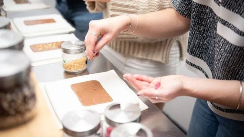 Edinburgh The Chocolatarium Half-Day Small Group Tour - A chocolate break from Edinburgh sightseeing