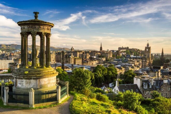 Edinburgh: the Royal City Tour From London - Train Details