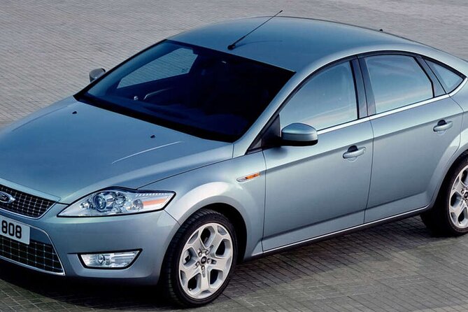 Edinburgh Train Station to Edinburgh Hotel Transfers 1-3 Pax - Professional Driver Provided