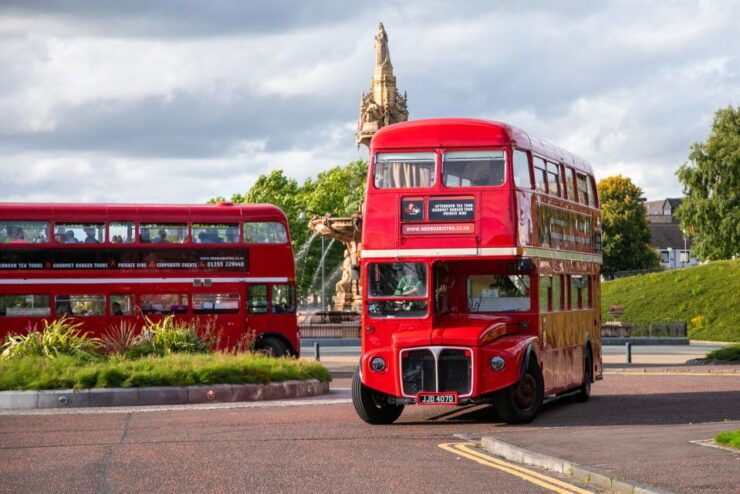 Edinburgh: Vintage Bus Tour With Afternoon Tea or Gin - Experience Highlights