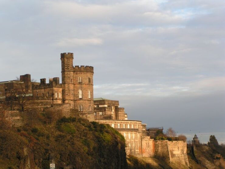 Edinburgh: Visite Guidée En Français - Experience Highlights
