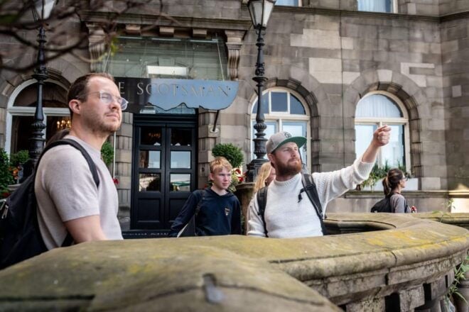 Edinburghs Best Harry Potter Tour & Premium Whisky Tasting - Important Meeting Information