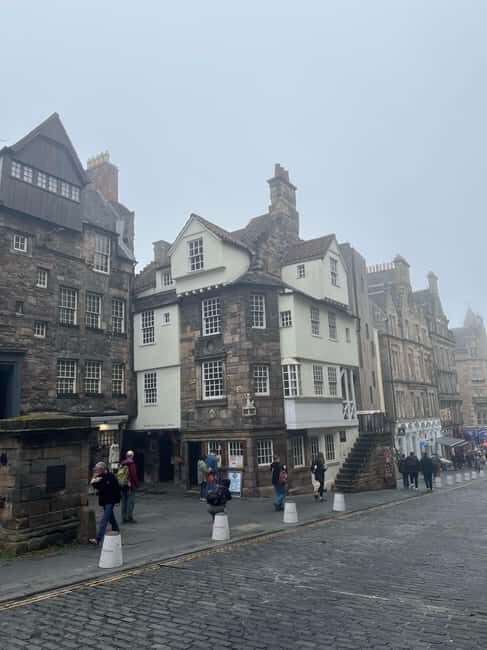 Edinburgh's Dark and Hidden History Walking Tour - Who This Tour Is Perfect For