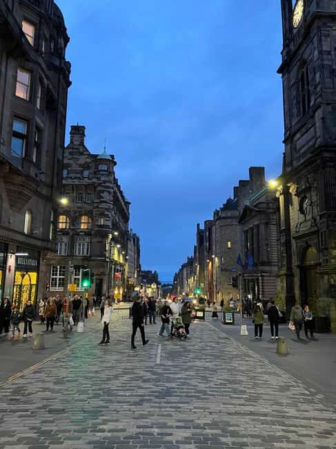 Edinburgh's Dark and Hidden History Walking Tour - FAQs