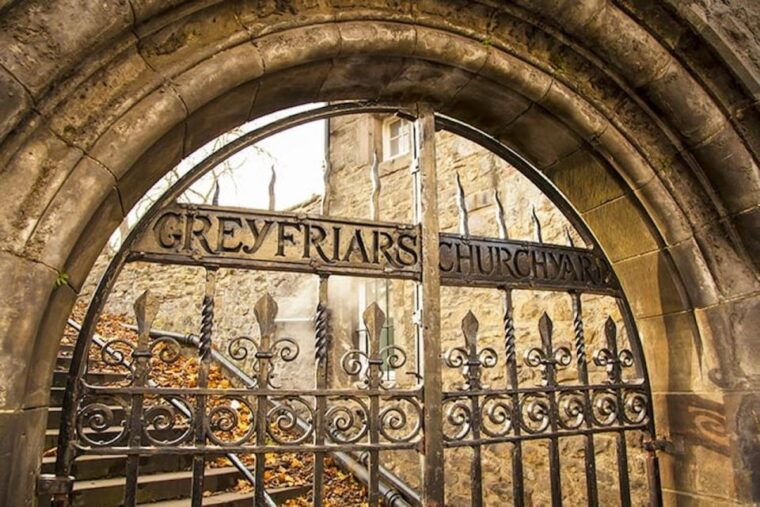 Edinburgh's Haunted Heart: Ghouls, Graves and Ghostly Tales - Who Should Consider This Tour?