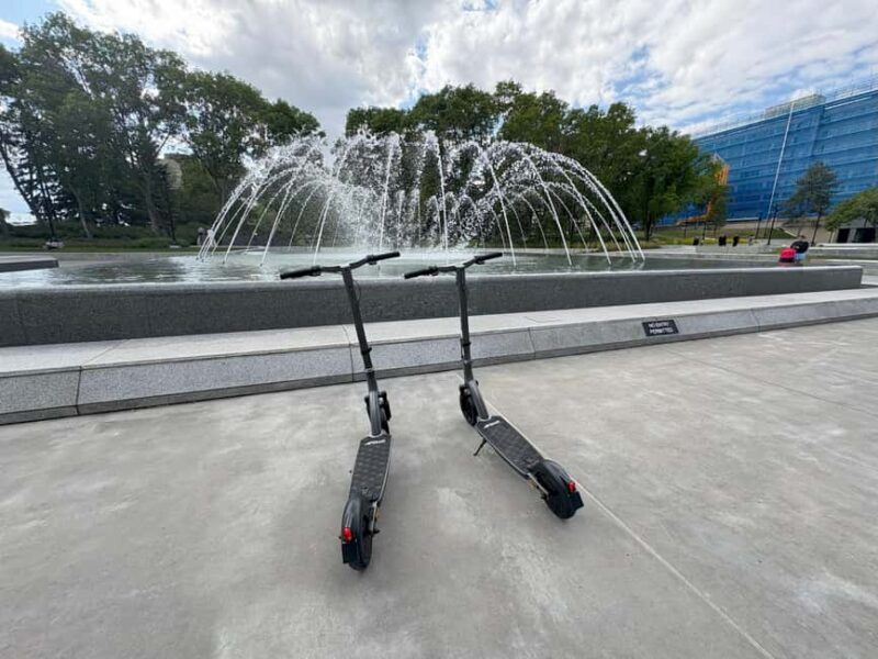 Edmonton: E-Scooter City Highlights Tour | 2-Hour - An Authentic Two-Hour Ride Through Edmonton’s Heart