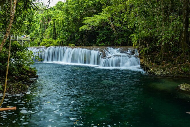 Efate Island Highlights - An In-Depth Look at Efate Island Highlights