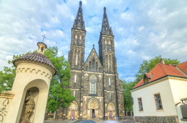 Effortless E-Bike Tour of Prague Old, Lesser and New Towns - Directions to the Lesser and New Towns