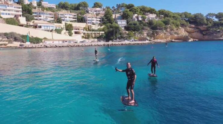 Efoil From Boat-1 Fliteboard (1 or 2 Riders Sharing) - Group and Age Information